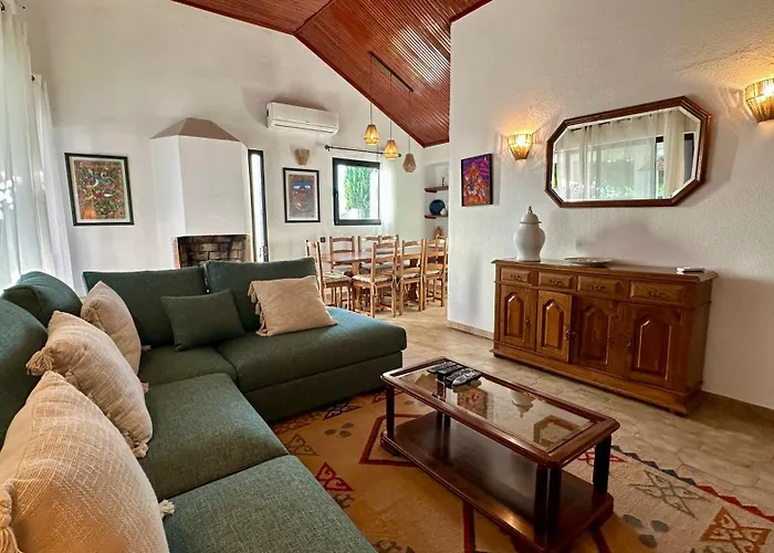Gemini - Private Pool - 9 Guests - Villa *