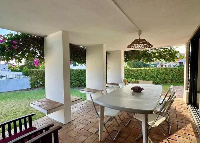 Gemini - Private Pool - 9 Guests -
